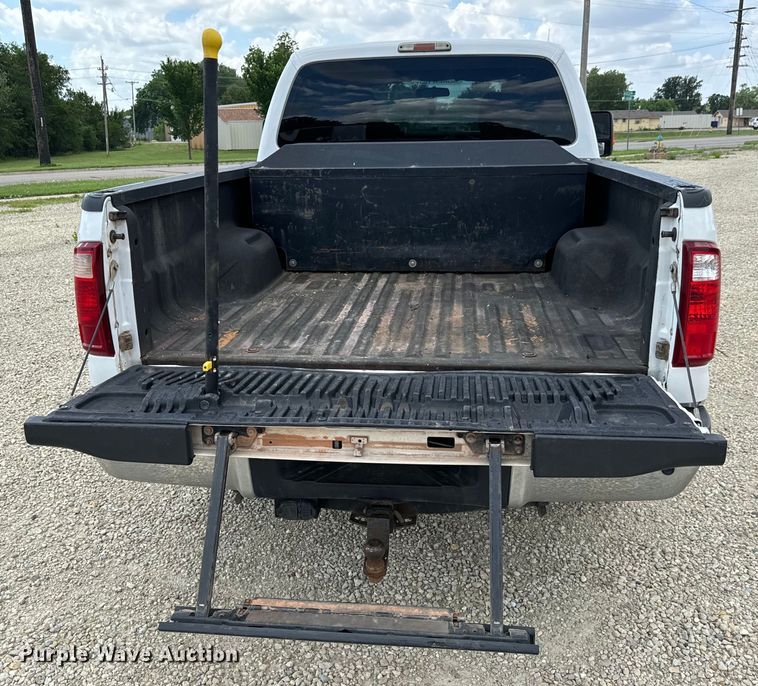 image for item MU9832 2014 Ford  F250 Super Duty XL  SuperCab pickup truck