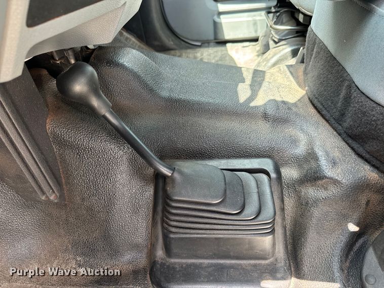 image for item MU9832 2014 Ford  F250 Super Duty XL  SuperCab pickup truck