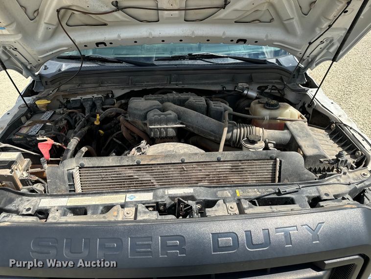 image for item MU9832 2014 Ford  F250 Super Duty XL  SuperCab pickup truck