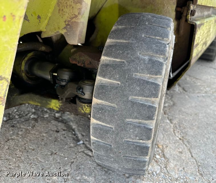 image for item MU9833 Clark GCS22 forklift