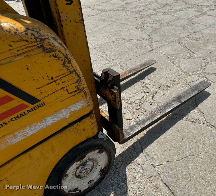 image for item MU9835 Allis-Chalmers  FT 20-24 forklift