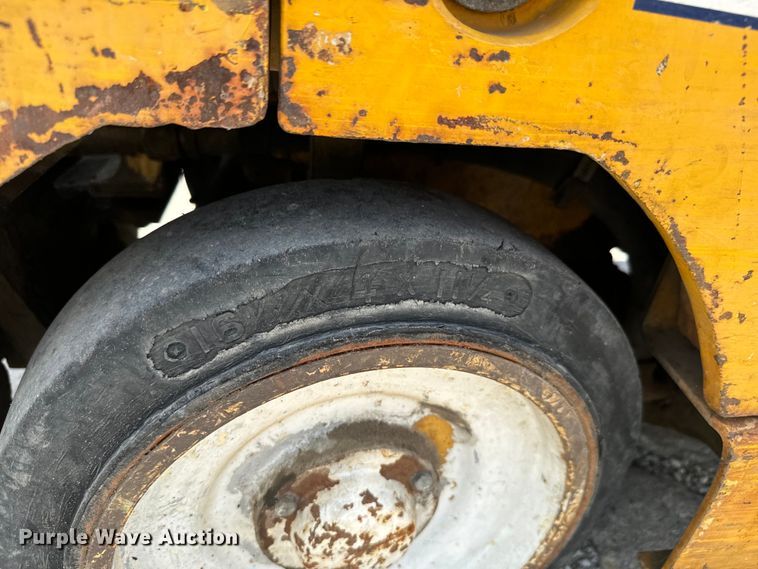 image for item MU9835 Allis-Chalmers  FT 20-24 forklift