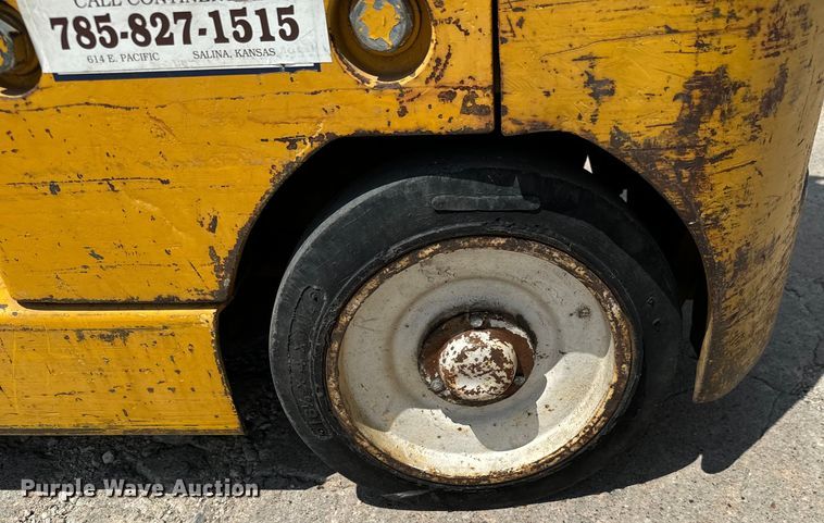 image for item MU9835 Allis-Chalmers  FT 20-24 forklift