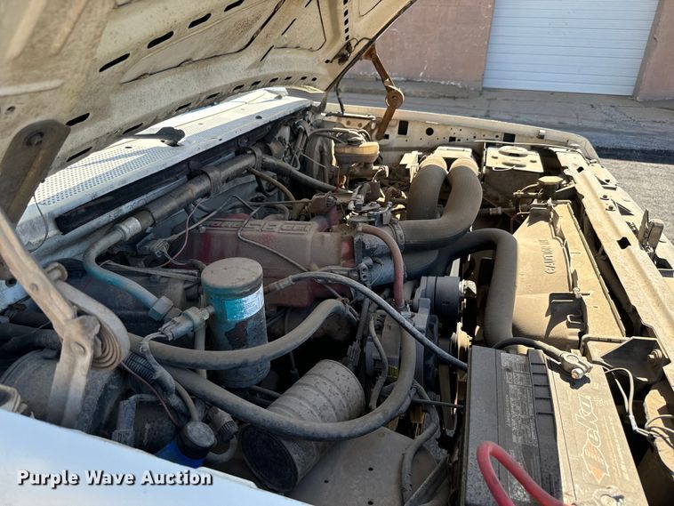 image for item MU9839 1989 Ford Bronco  SUV