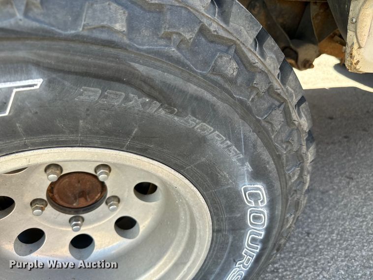 image for item MU9839 1989 Ford Bronco  SUV