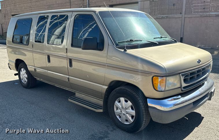 image for item MU9840 1999 Ford E150 handicap accessible van