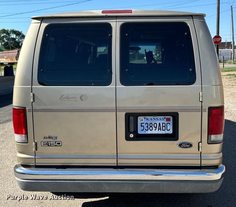 image for item MU9840 1999 Ford E150 handicap accessible van