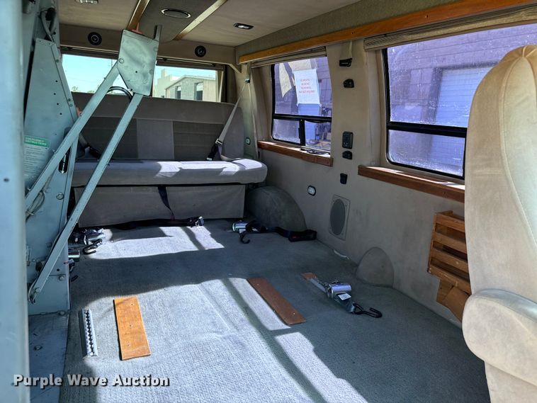 image for item MU9840 1999 Ford E150 handicap accessible van