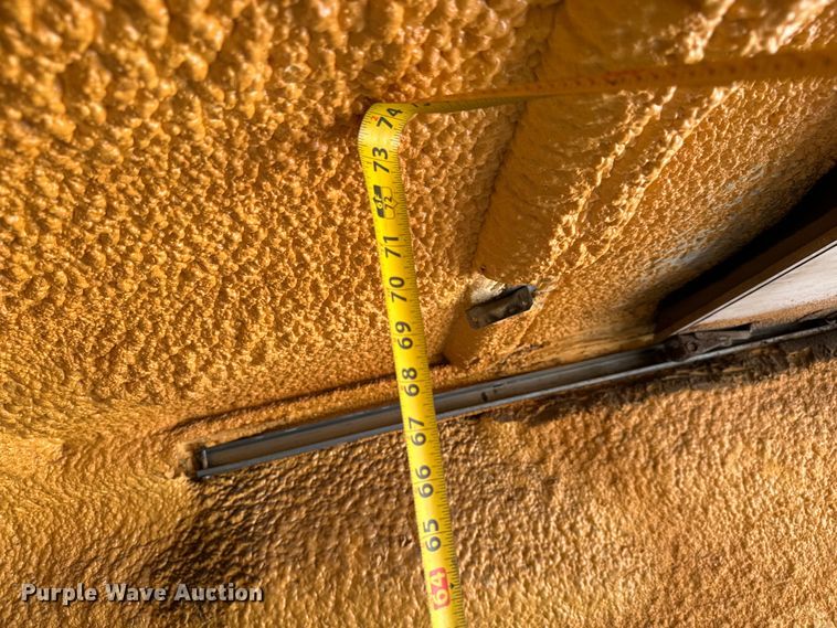 image for item MU9841 2006 Chevrolet  Express 3500 delivery truck