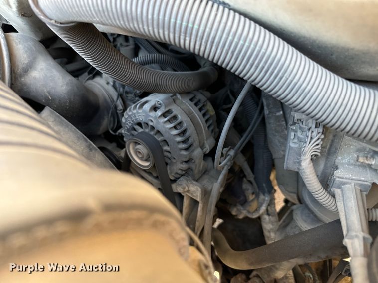 image for item MU9841 2006 Chevrolet  Express 3500 delivery truck