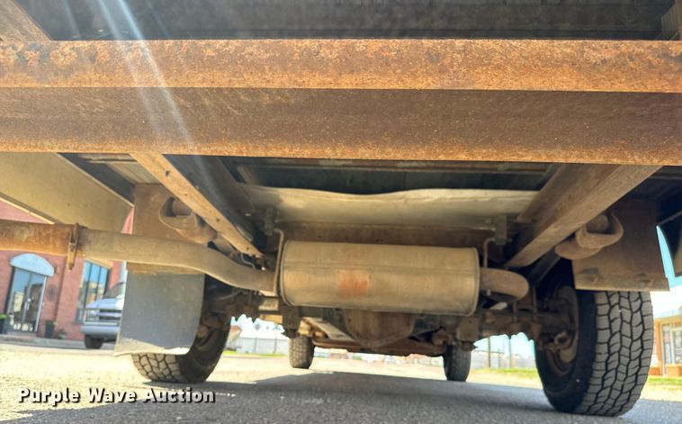 image for item MU9841 2006 Chevrolet  Express 3500 delivery truck