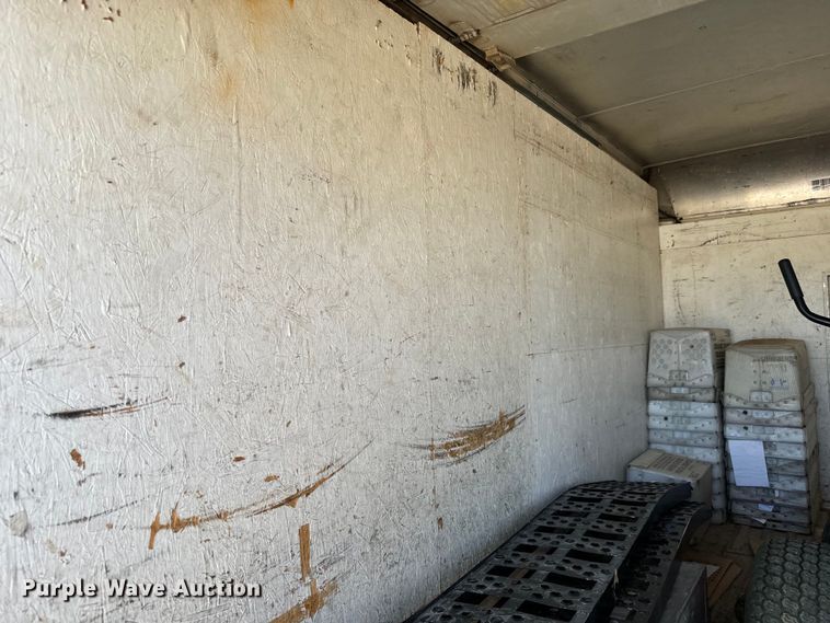 image for item MU9844 1991 Chevrolet  G30 delivery truck