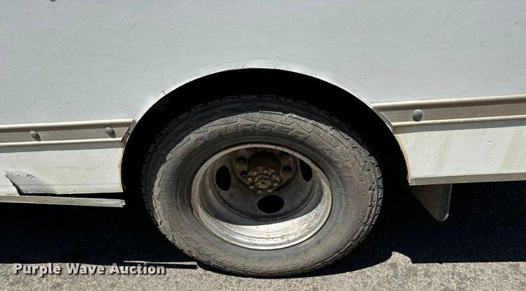 image for item MU9844 1991 Chevrolet  G30 delivery truck