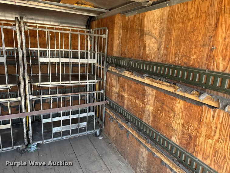 image for item MU9845 1997 Ford E350 box truck