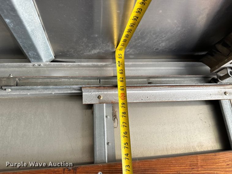 image for item MU9846 2000 Ford  E350 Super Duty box truck