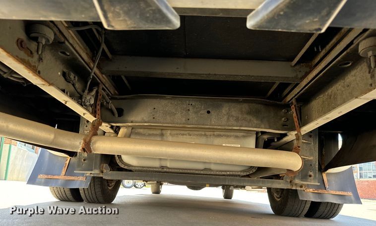 image for item MU9856 2014 Eldorado Aerotech Ford 220 shuttle bus