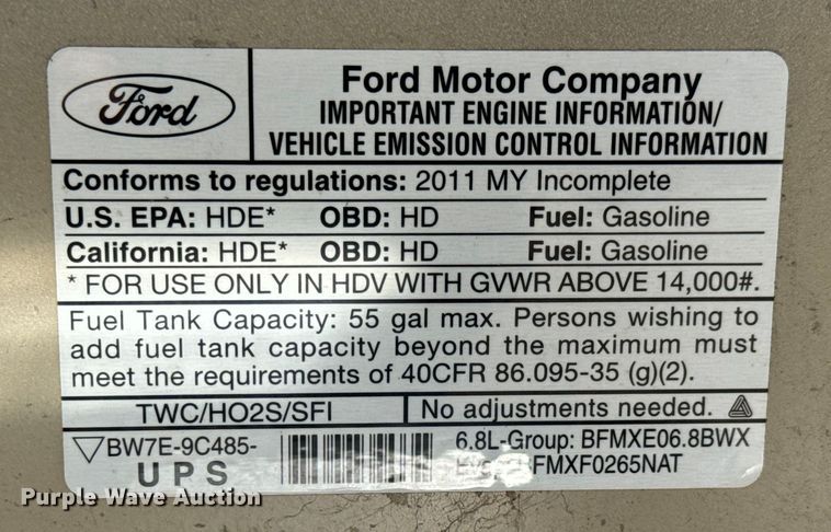 image for item MU9857 2011 Ford E450 Super Duty  shuttle bus