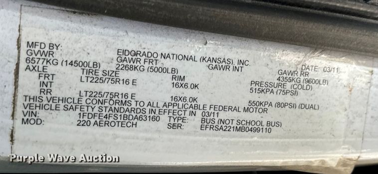 image for item MU9857 2011 Ford E450 Super Duty  shuttle bus