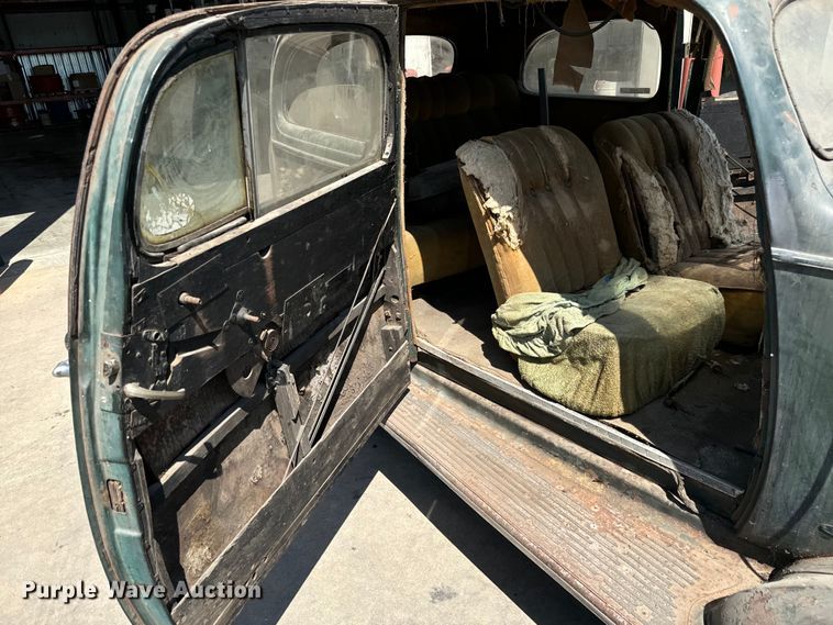 image for item MU9865 1935 Chevrolet  2S 