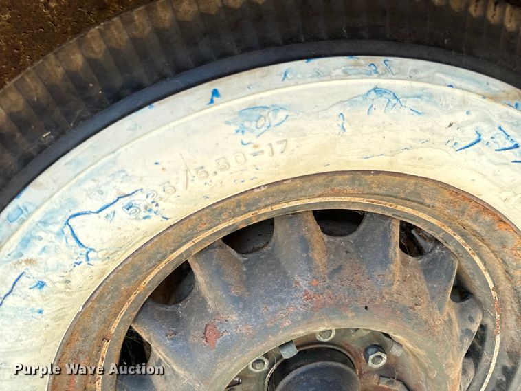 image for item MU9865 1935 Chevrolet  2S 