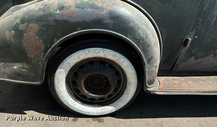 image for item MU9865 1935 Chevrolet  2S 