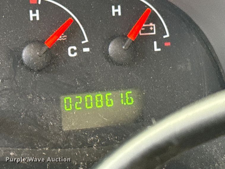 image for item MU9932 2006 Ford E450 Super Duty  RV