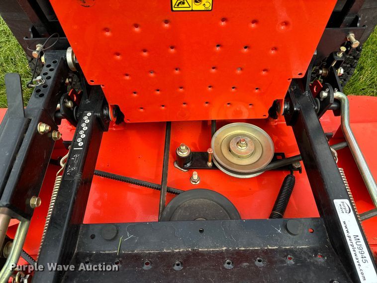 image for item MU9945 Ariens  Max Zoom ZTR lawn mower