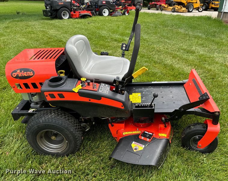 image for item MU9946 Ariens  Zoom ZTR lawn mower