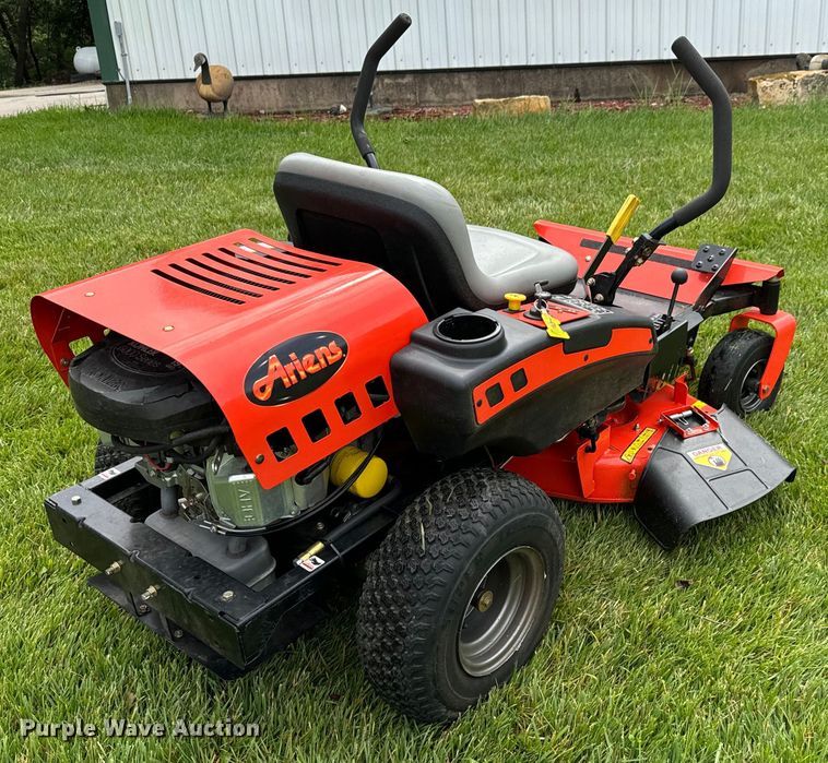 image for item MU9946 Ariens  Zoom ZTR lawn mower