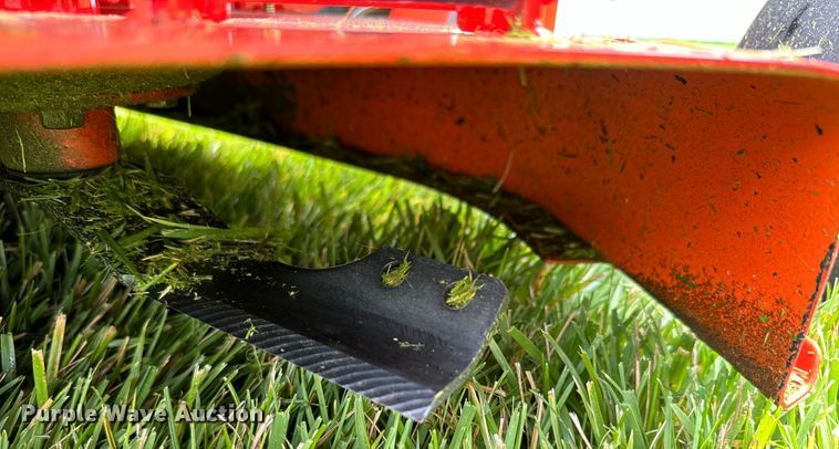 image for item MU9946 Ariens  Zoom ZTR lawn mower