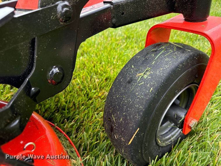 image for item MU9946 Ariens  Zoom ZTR lawn mower