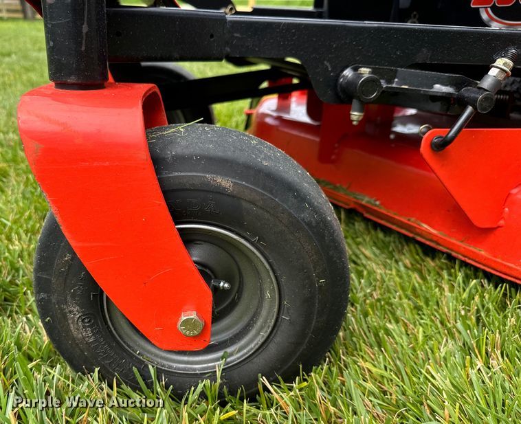 image for item MU9946 Ariens  Zoom ZTR lawn mower