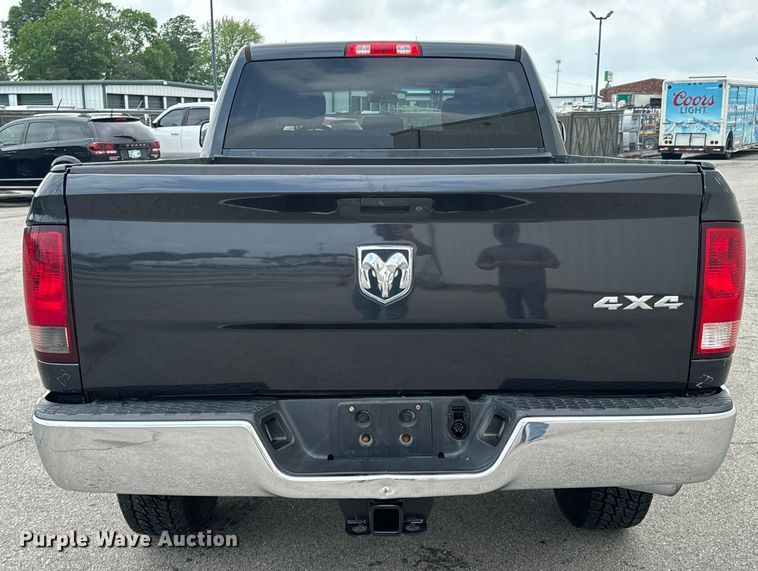 image for item ND9318 2017 Dodge Ram 2500 HD Crew Cab pickup truck