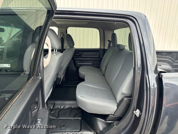 image for item ND9318 2017 Dodge Ram 2500 HD Crew Cab pickup truck