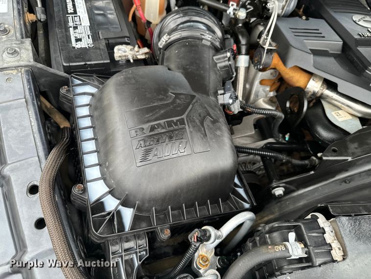 image for item ND9318 2017 Dodge Ram 2500 HD Crew Cab pickup truck