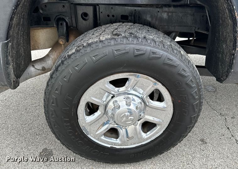 image for item ND9318 2017 Dodge Ram 2500 HD Crew Cab pickup truck