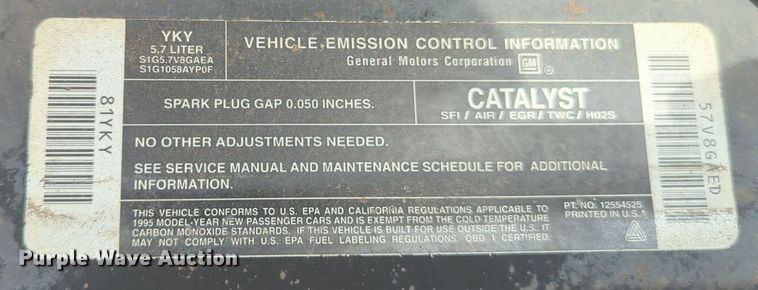 image for item NG9908 1995 Cadilliac Fleetwood limousine