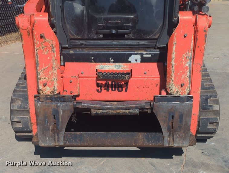 image for item NG9935 2020 Kubota SVL75-2 tracked skid steer loader