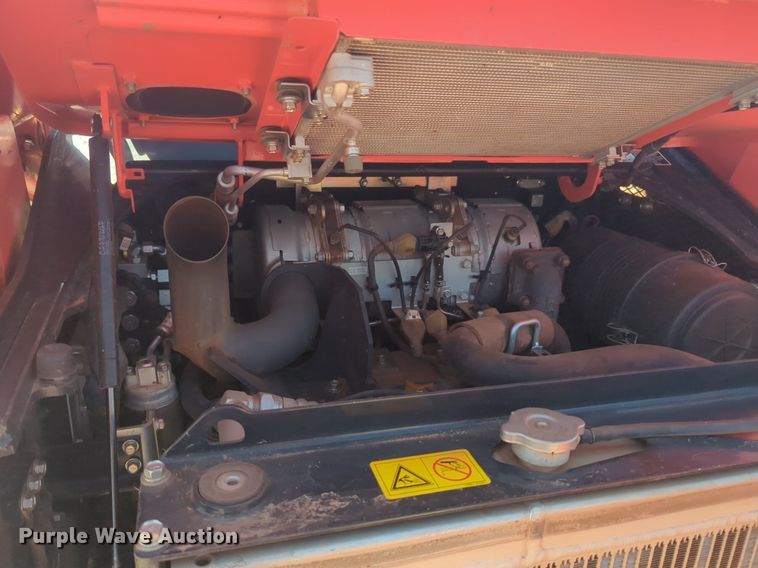 image for item NG9935 2020 Kubota SVL75-2 tracked skid steer loader