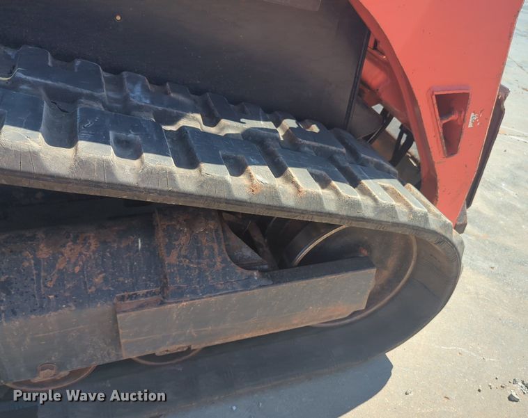 image for item NG9935 2020 Kubota SVL75-2 tracked skid steer loader