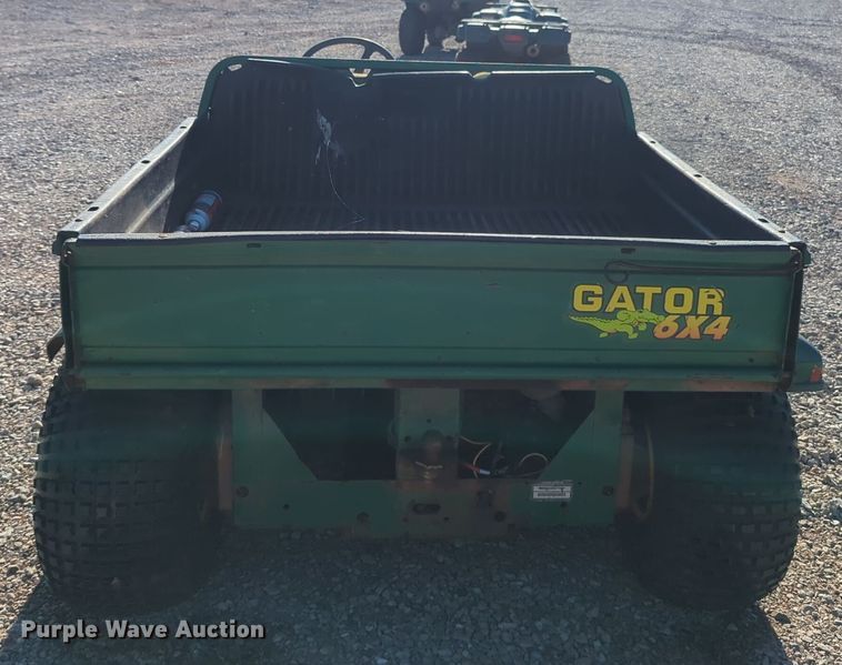 image for item NG9944 1996 John Deere  Gator 6x4 utility vehicle