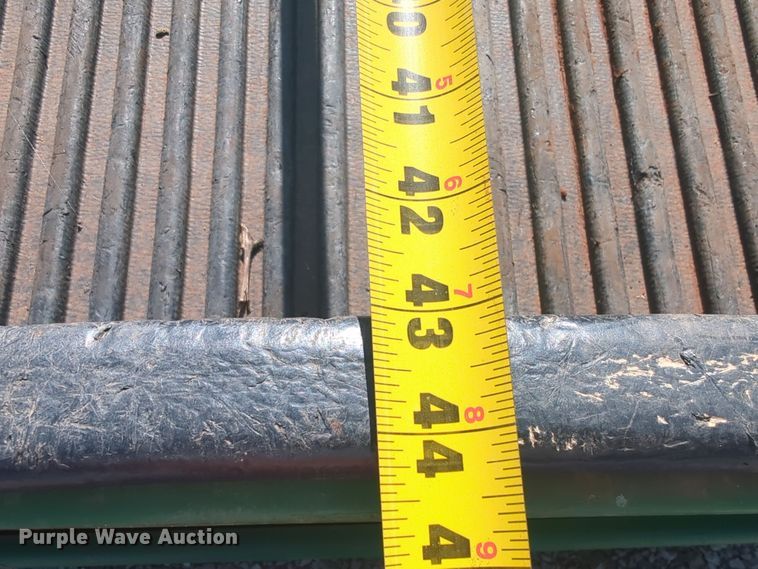 image for item NG9944 1996 John Deere  Gator 6x4 utility vehicle