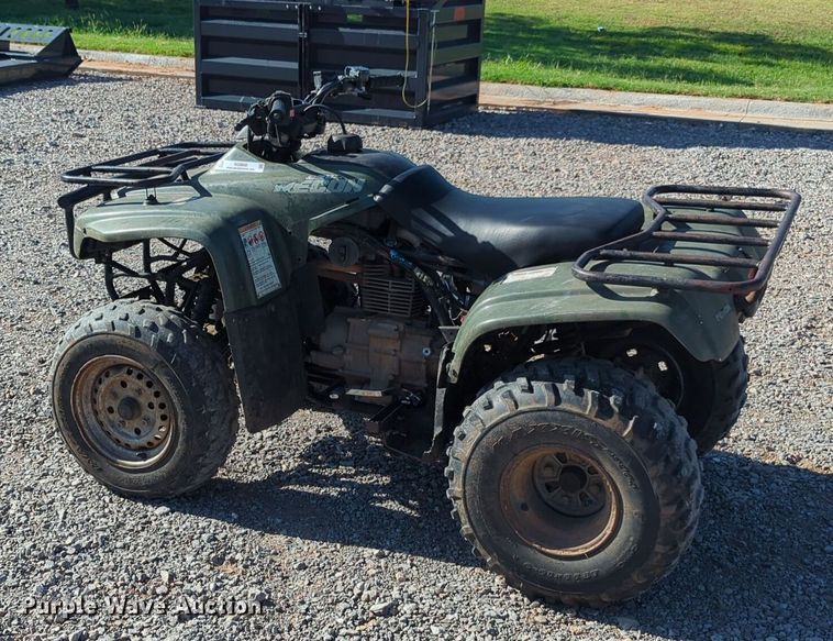 image for item NG9946 2004 Honda Recon ATV