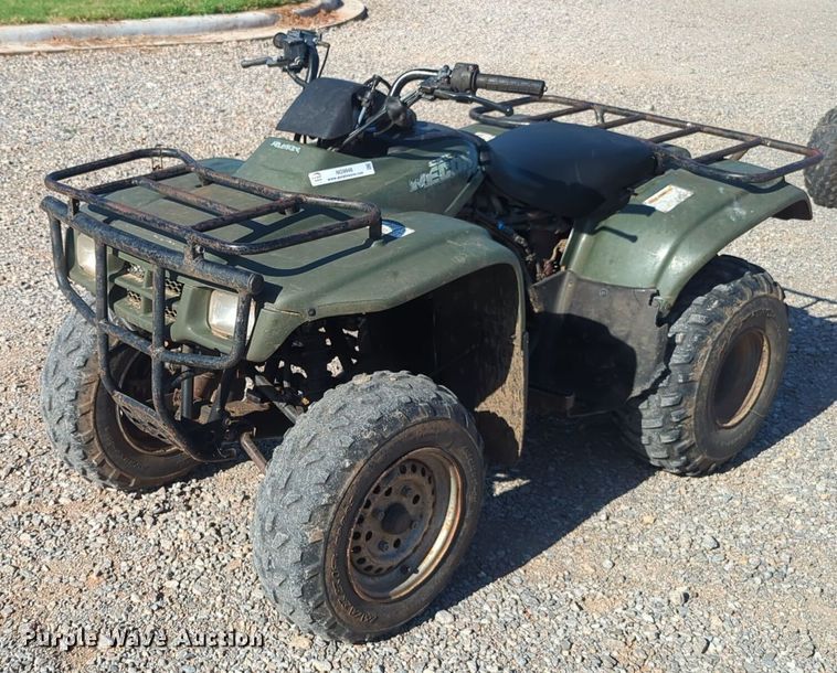 image for item NG9946 2004 Honda Recon ATV