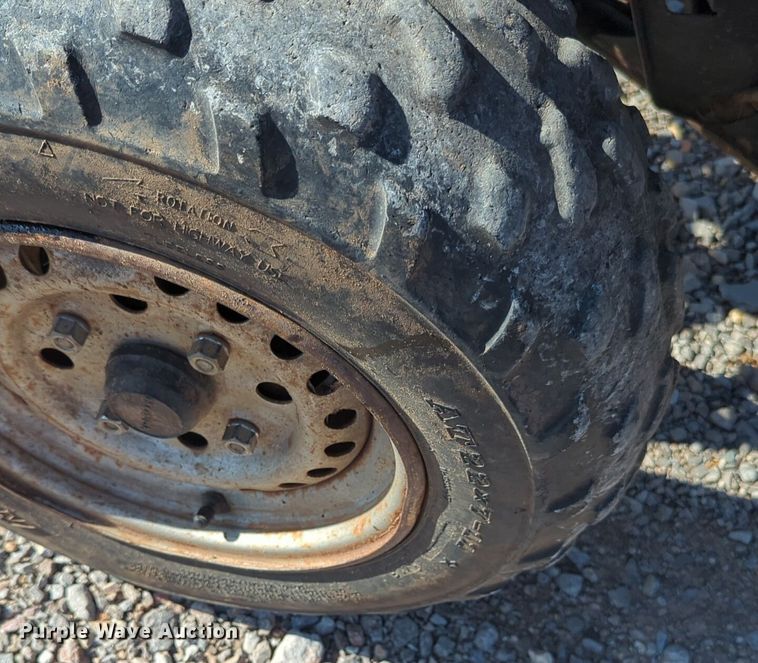 image for item NG9946 2004 Honda Recon ATV