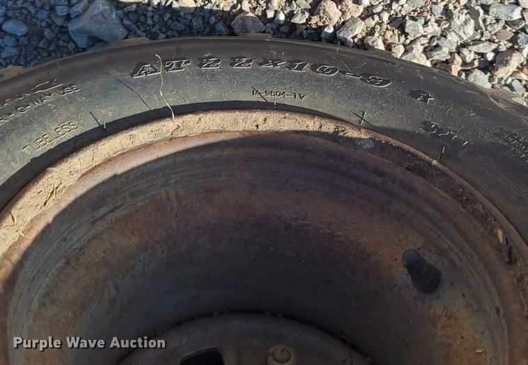 image for item NG9946 2004 Honda Recon ATV