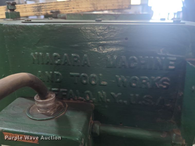 image for item NG9962 Niagara 710B power shear