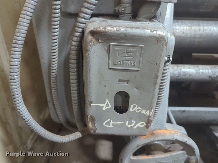 image for item NG9963 Lown sheet metal roller