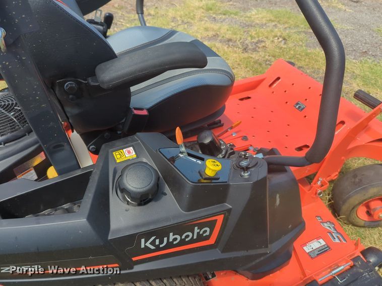 image for item NG9966 2024 Kubota Z252KW ZTR lawn mower