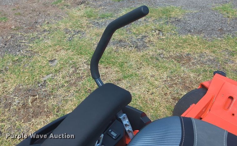 image for item NG9966 2024 Kubota Z252KW ZTR lawn mower